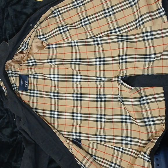 Burberry London Black Hooded Trench Coat - Picture 13 of 16